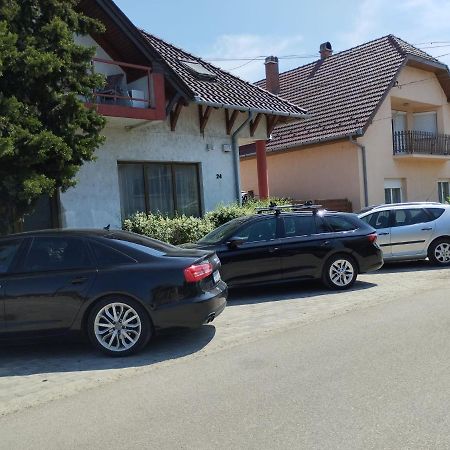 Ab Holiday Home Siófok Exteriör bild